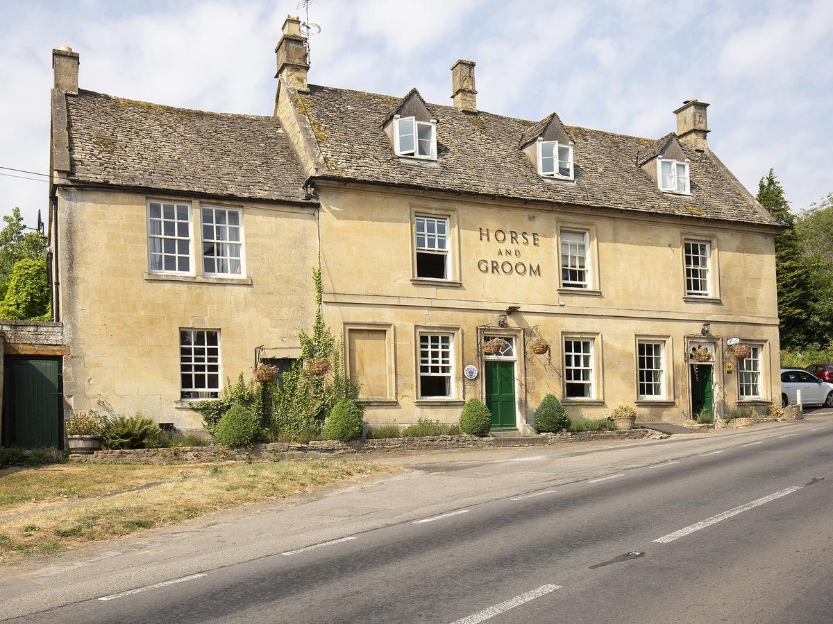 Pilgrim Cottage Bourton on the Hill Exterior photo